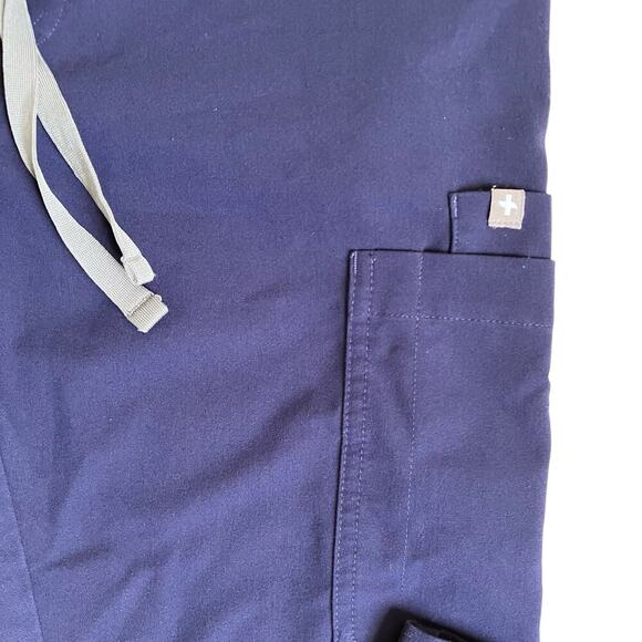Figs Women's Sz XS Navy Yola Skinny Scrub Pants Style TW2000R EUC - Picture 7 of 16
